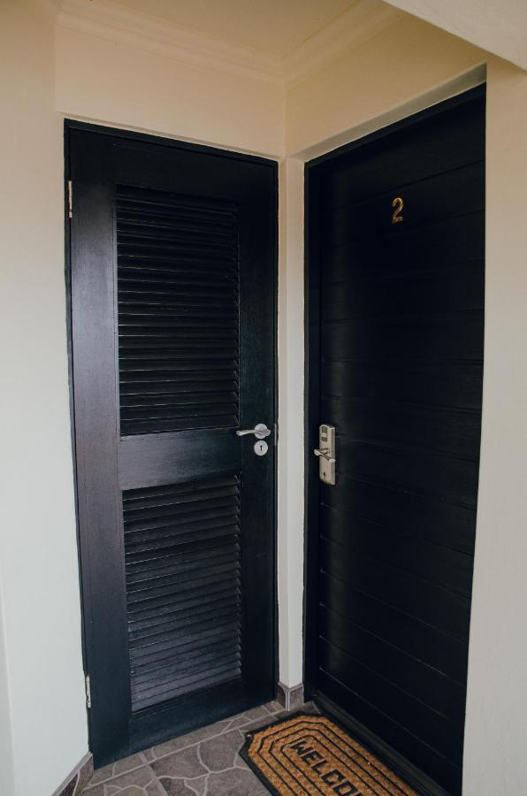 Towers Lodge Боксбурґ Екстер'єр фото